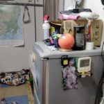 今の夜勤バイトの宿直休憩室にて